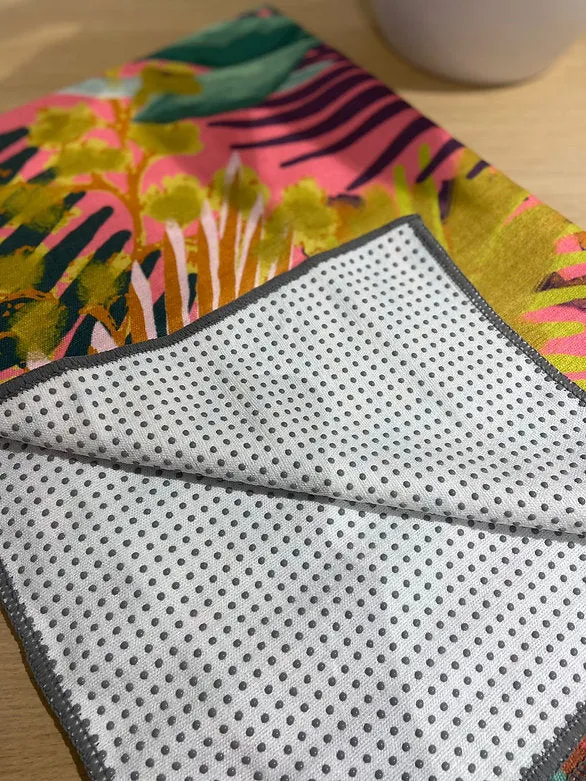 Luxury Yoga Topper | Kew Tropics Hot Pink